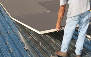 benefits of insulating Whaw flat roofing